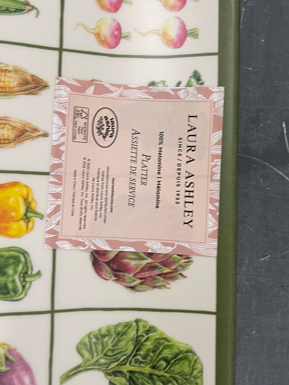 Laura Ashley Home oversize melamine serving platter - vegetables design - NEW - Picture 5 of 5